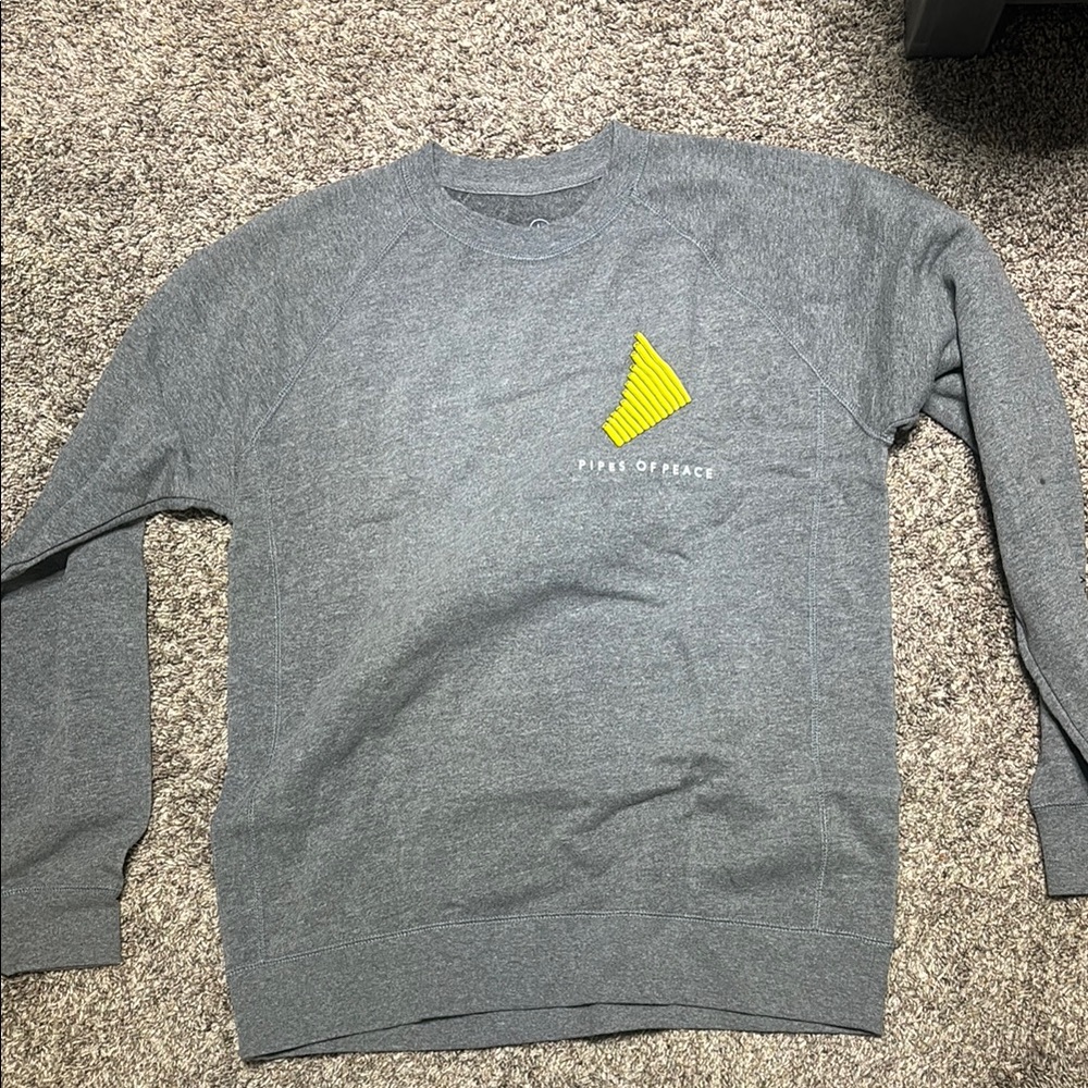 NEW Gray Crewneck Sweater